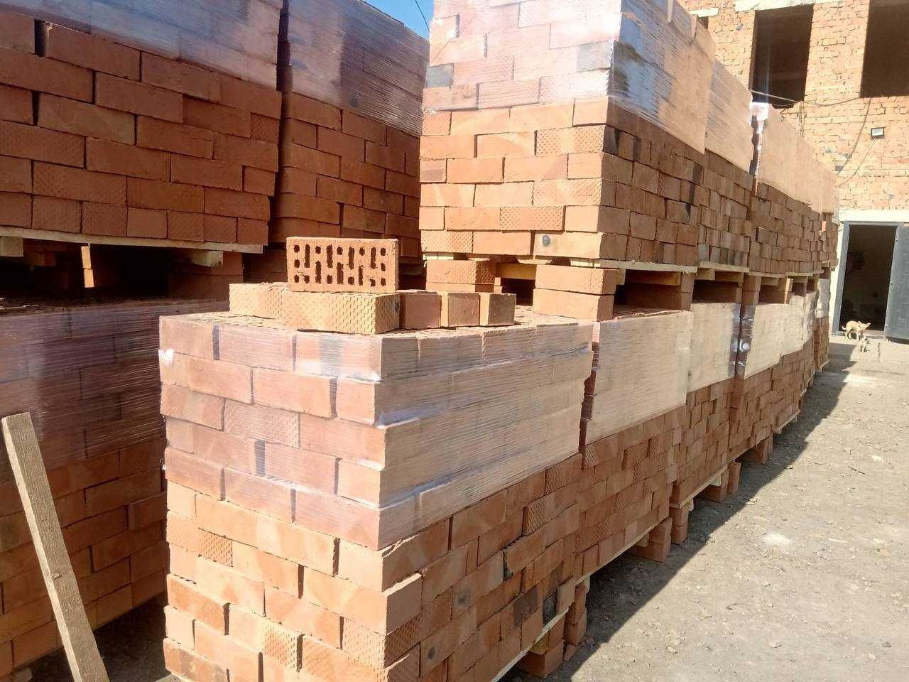 Цегла Півторачка м100 м125 (цегла півторачна) Продам блок з доставкою