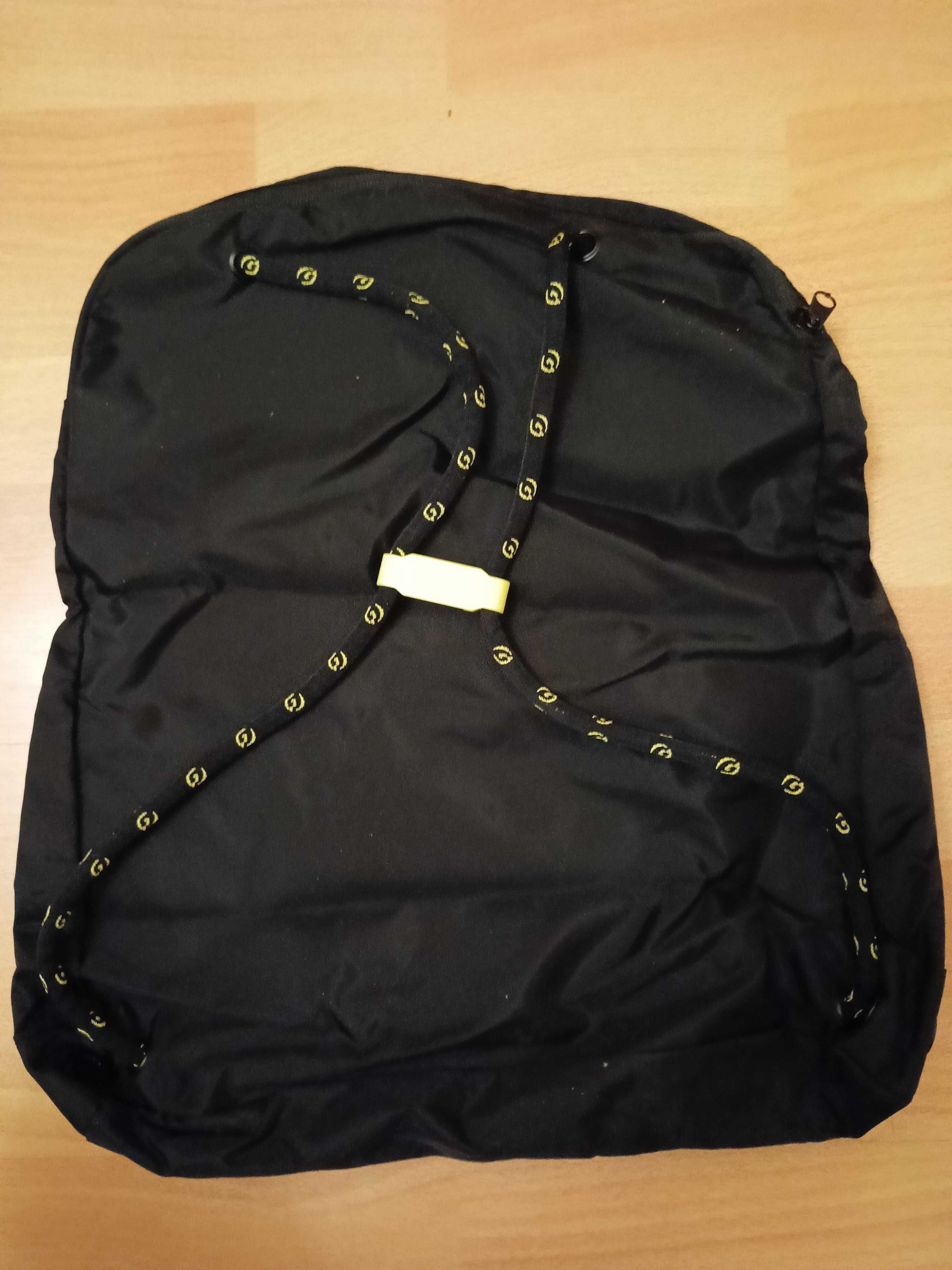 Czarny plecak na siłownię Gipara Calypso pojemny