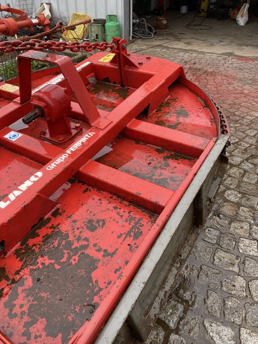 Capinadeira herculano de 1.40m como nova