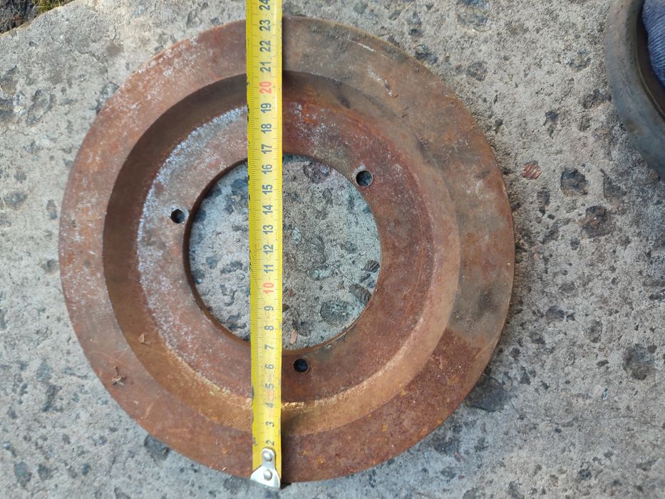 Шків приводу 235мм