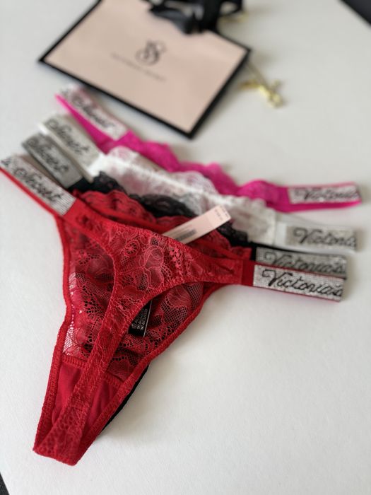 Трусики стрінги Victorias Secret Кружевные стринги стразы