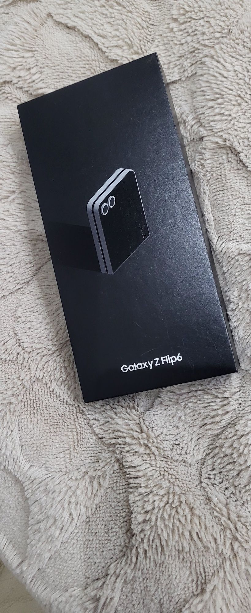 Samsung Galaxy Z Flip 6