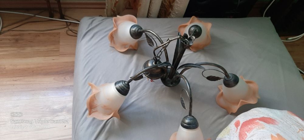 Żyrandol pięcio ramienny