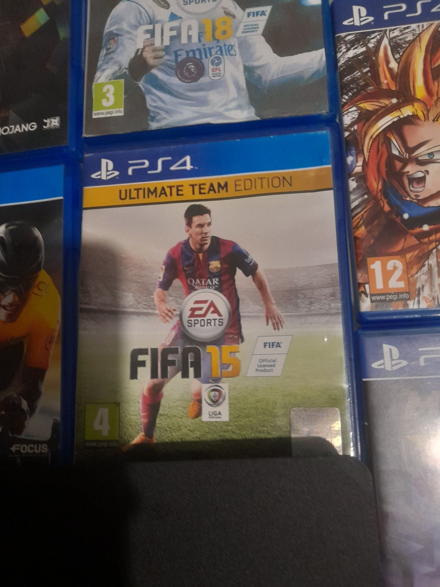 PS4 PRO 1 TB com 9 Jogos