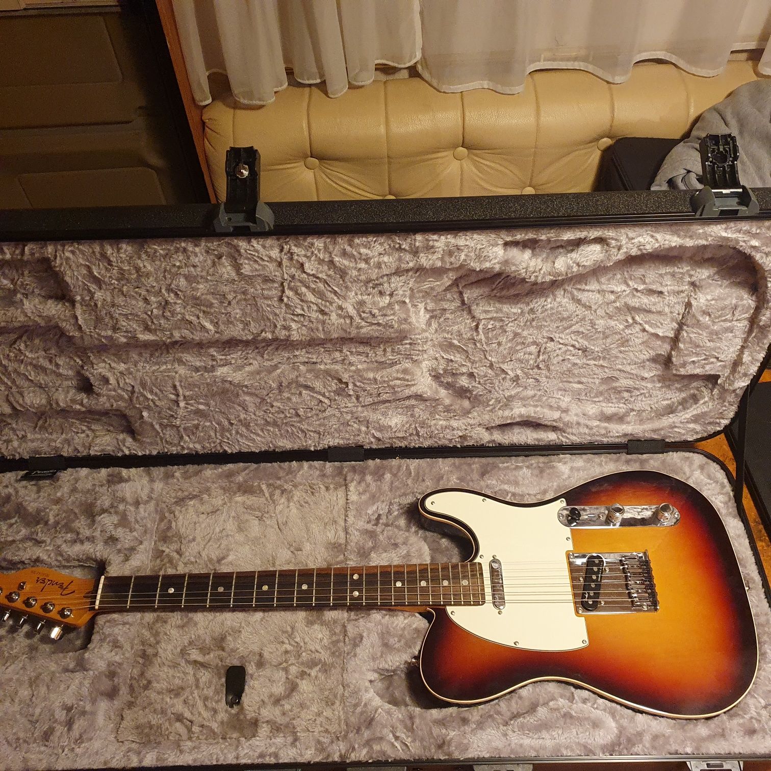 Gitara elektryczna Fender Telecaster Amerikan Ultra