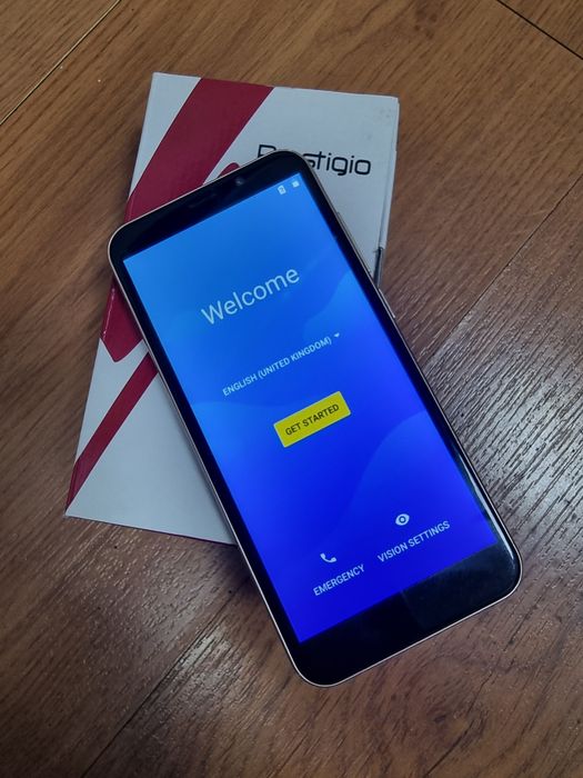Мобільний телефон Prestigio Wize Q3