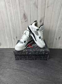 Nike Air Jordan 4 EU:43