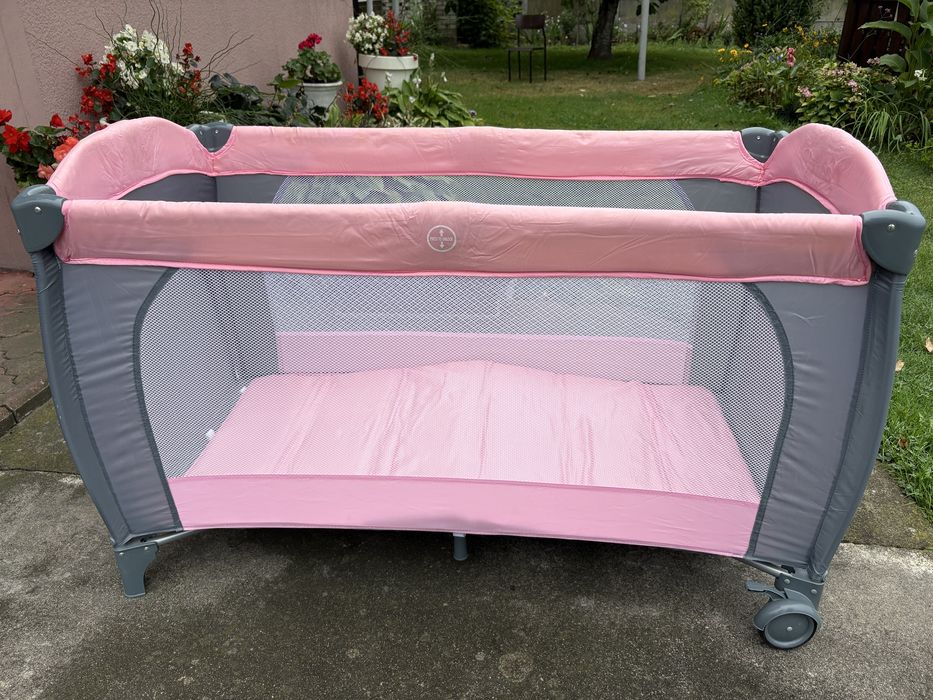 Łóżeczko turystyczne