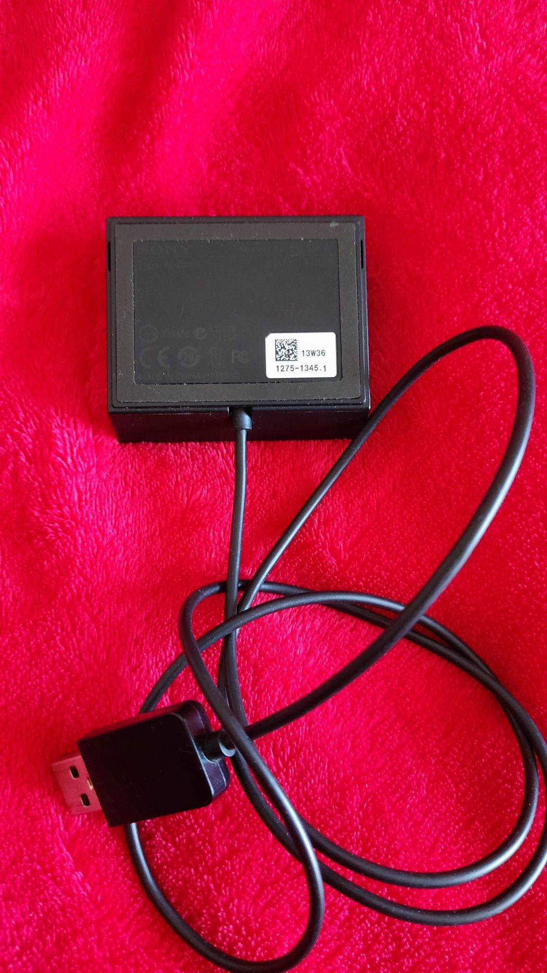Sony DK31 Magnetyczna ładowarka biurkowa