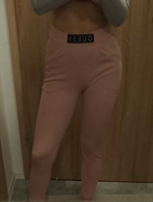 Spodnie legginsy pudrowe różowe guess 36 38 s m kieszenie