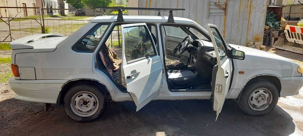 Автомобіль ВАЗ 2115