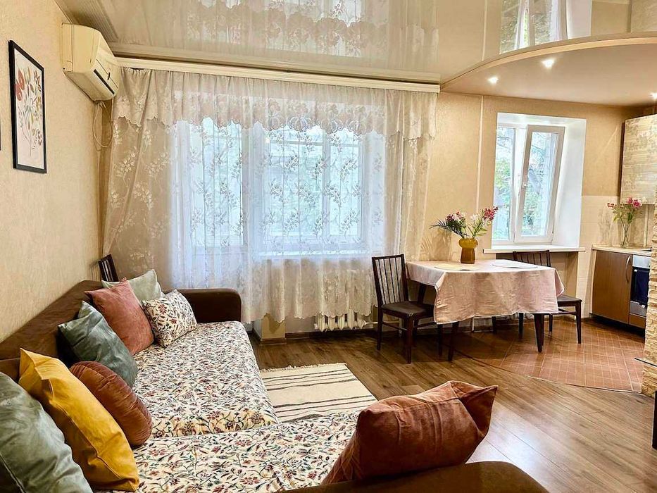 2кім. квартира - подобово. Центр, Лахті, Пушкіна. Посуточно