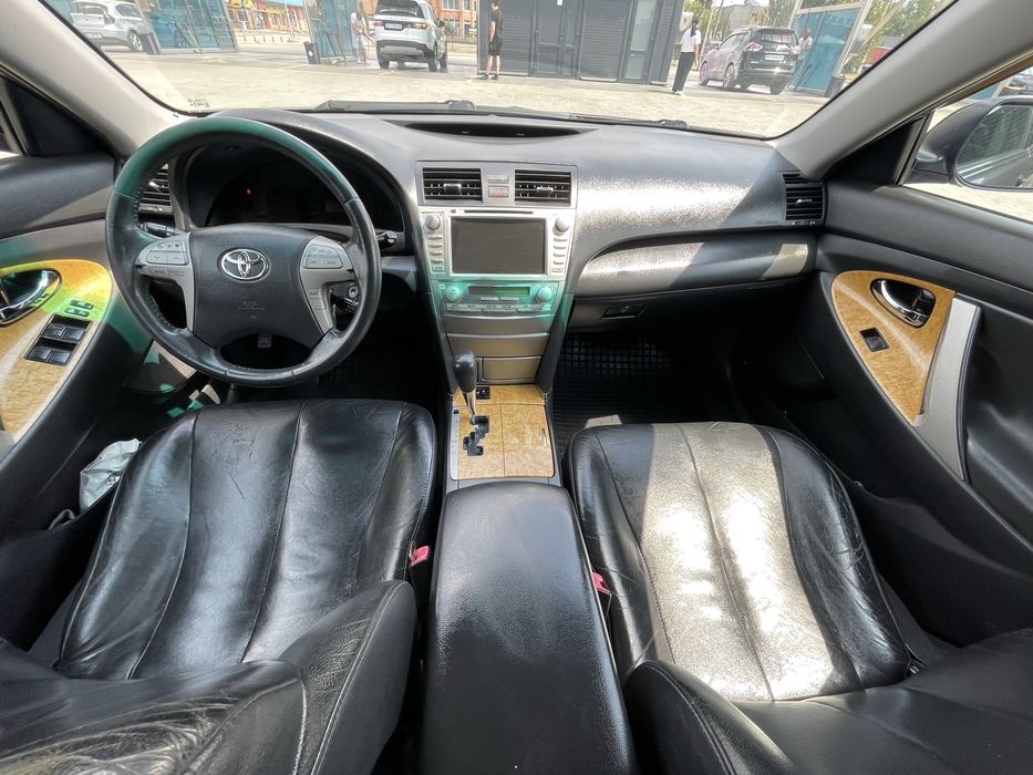 Toyota Camry 2.4 офіційна європейка