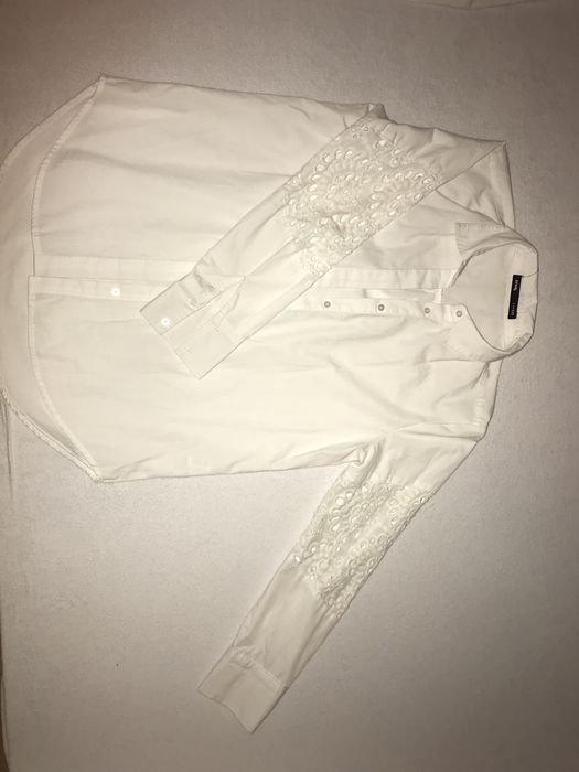 Bluzka biala koszulowa
