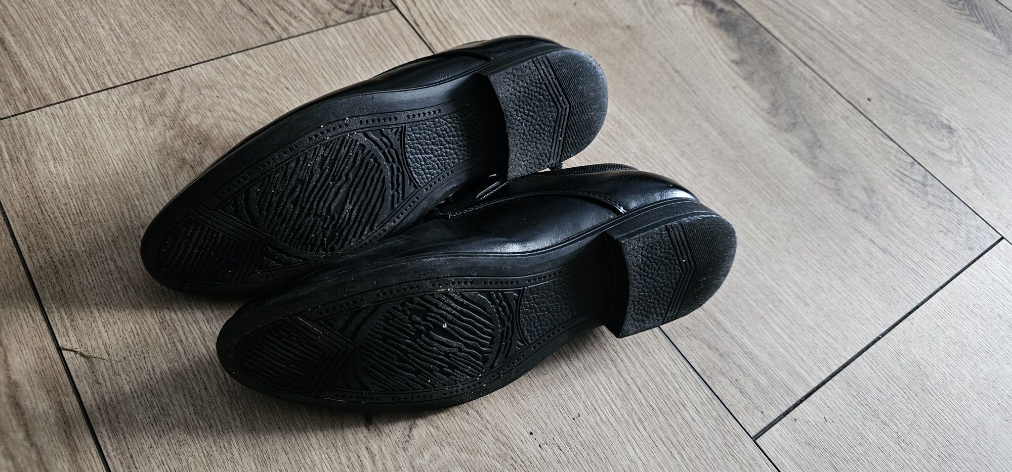 Buty Lakierki wizytowe