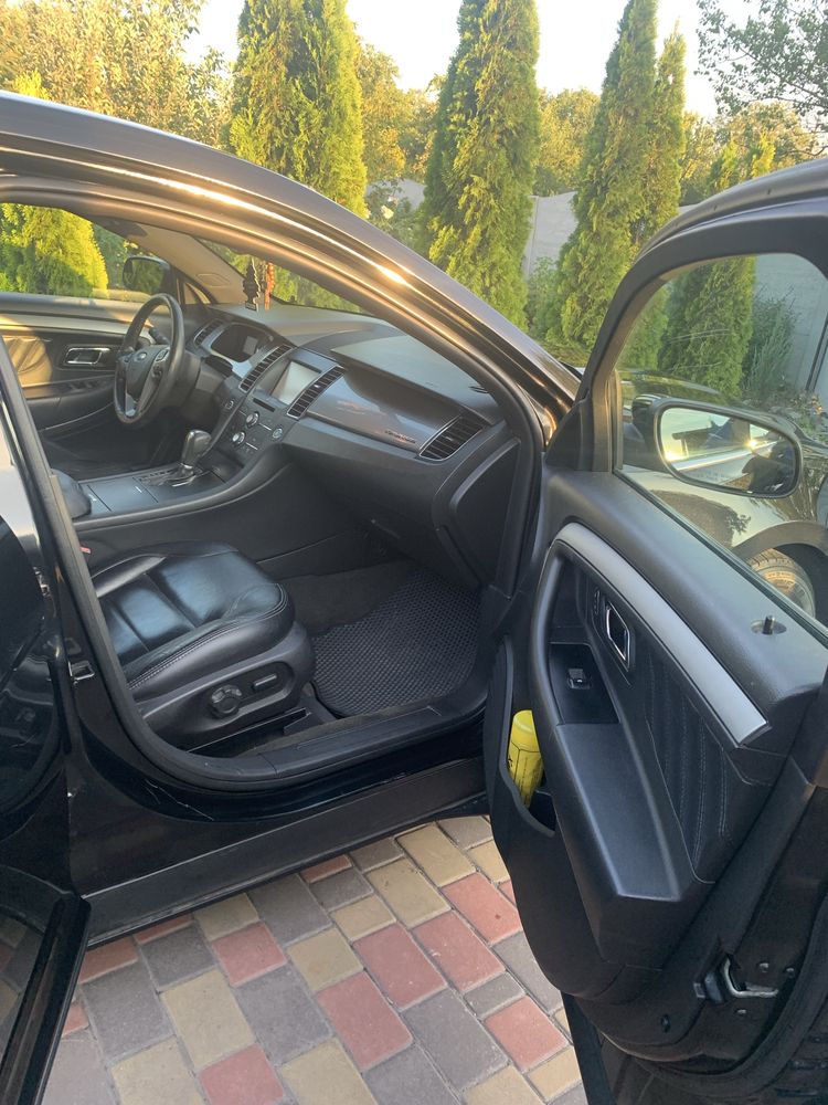 Продам Ford Taurus 2.0 ecoboost