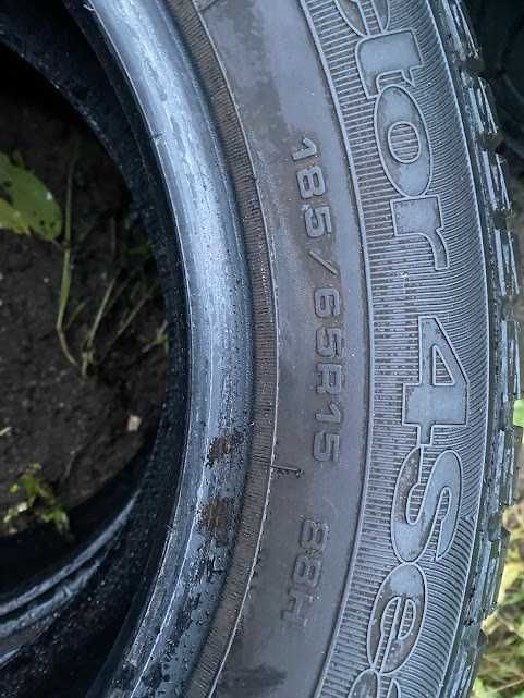 2x Opona Wielosezonowe Goodyear Vector 4 Seasons 185/65 R15 88h 7MM