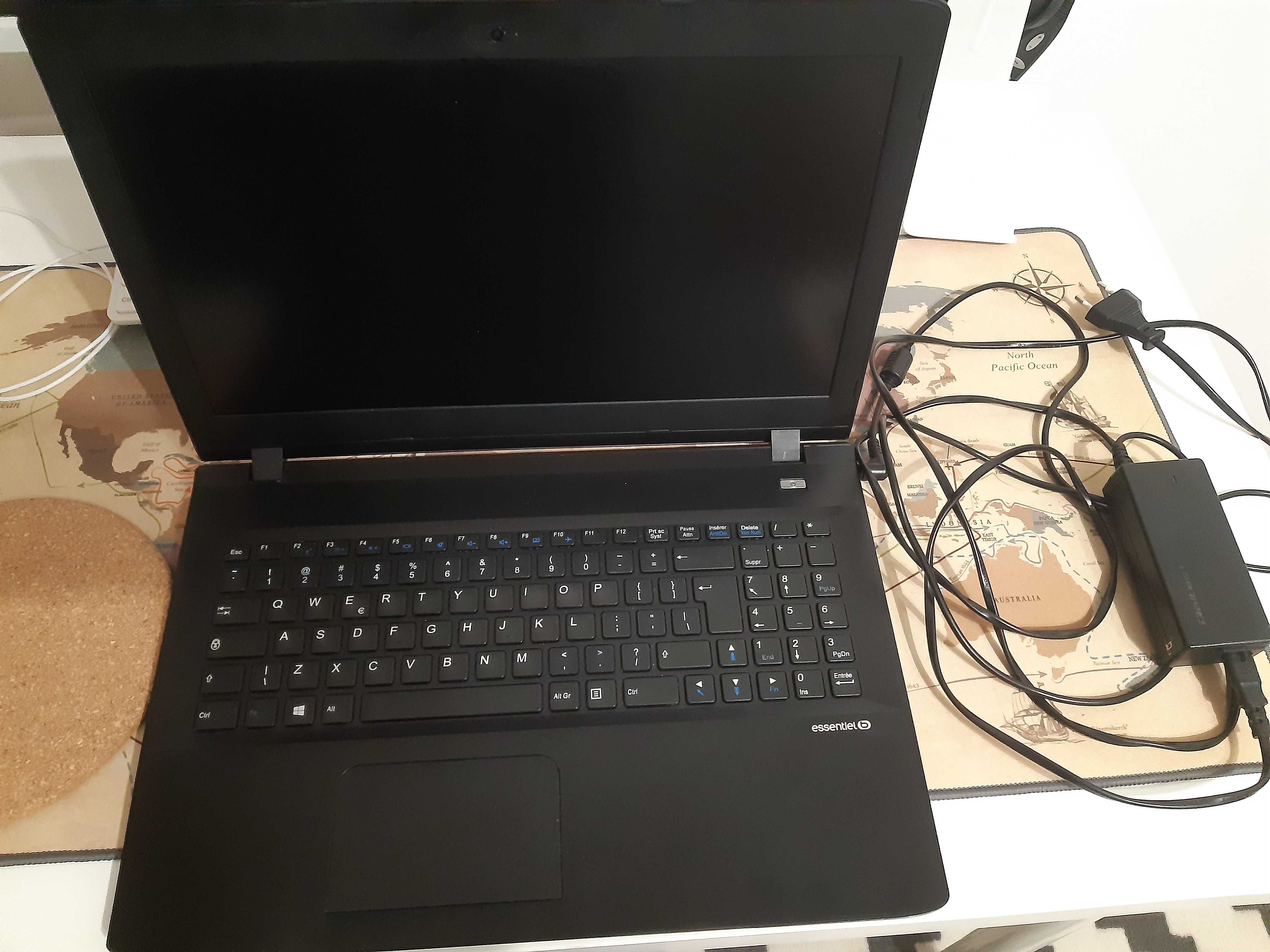 Laptop Essentiel B