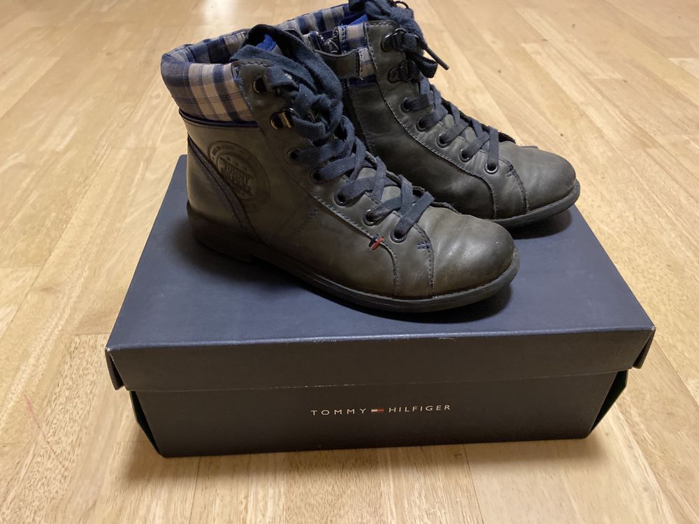 Buty jesienno zimowe Tommy Hilfiger, r. 34, stan idealny