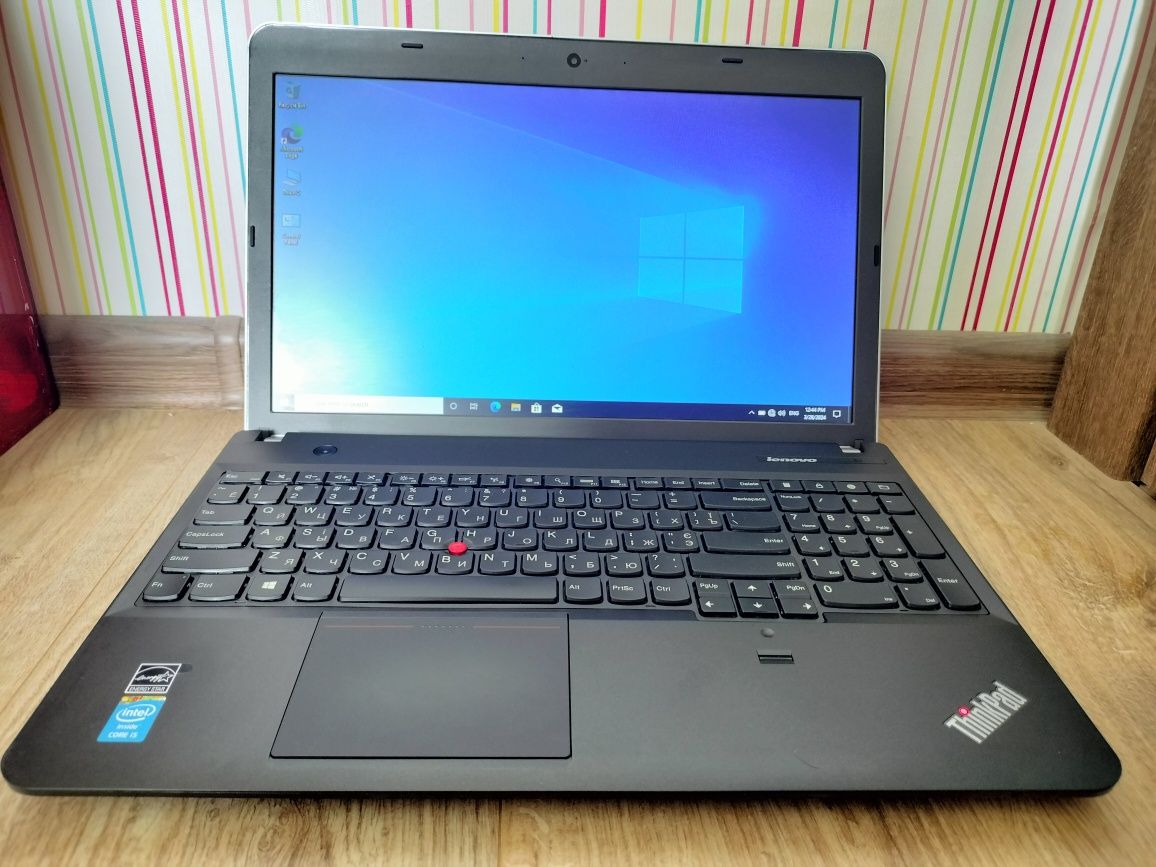 Lenovo Thinkpad E540 15,5 дюйми, Core i5-4200M, 120GB SSD, 8GB DDR3