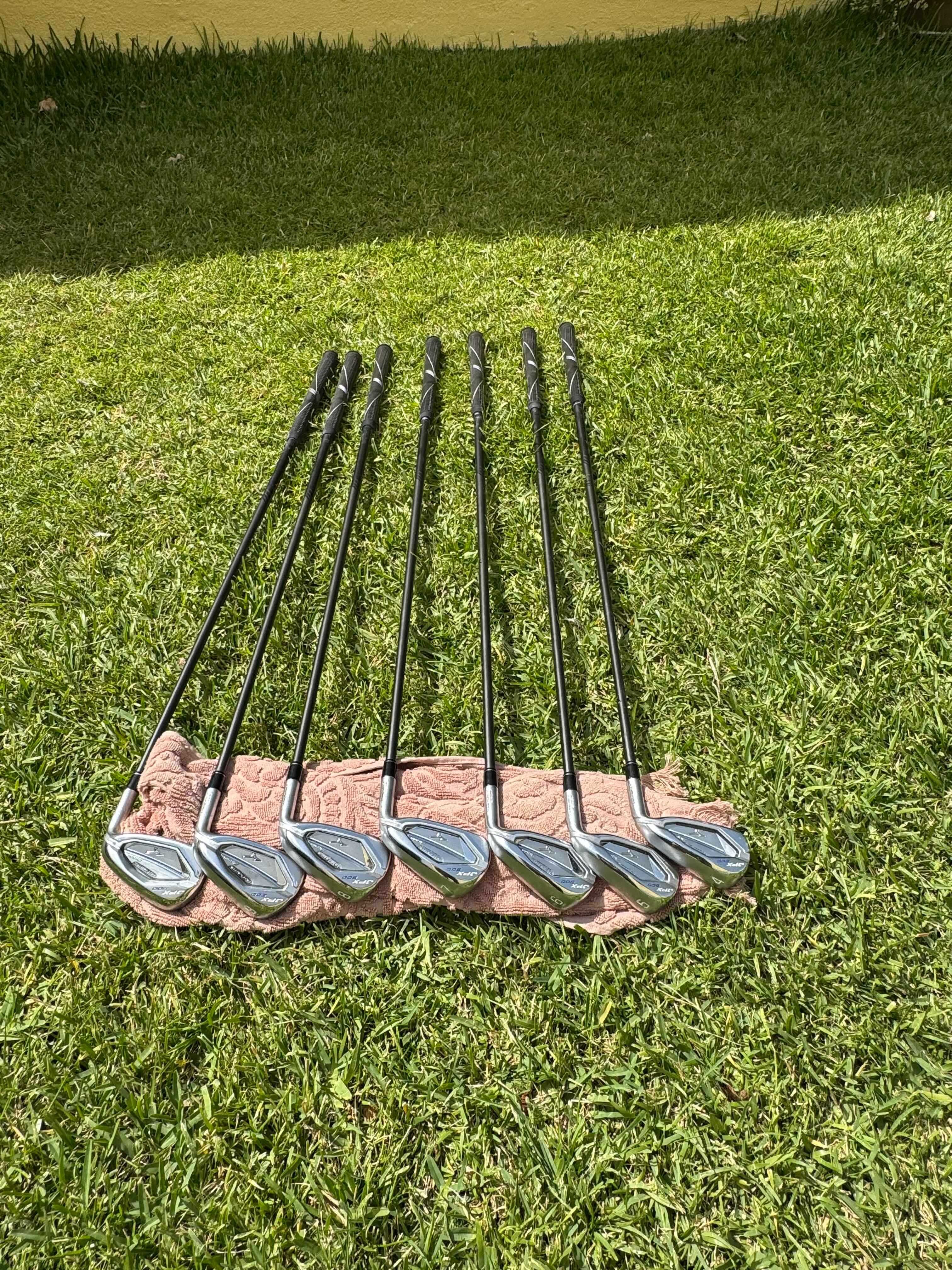 Mizuno JPX 900 - Set do PW ao 4 vareta em Graphite regular
