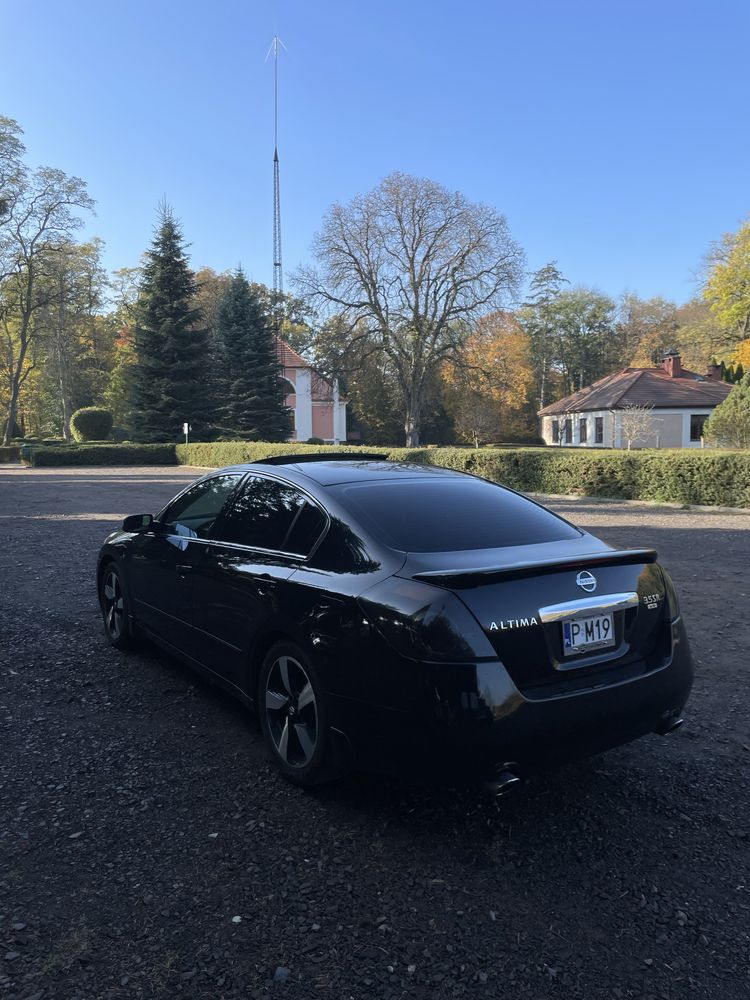 Nissan Altima 3.5 SR V6 CVT (Maxima)