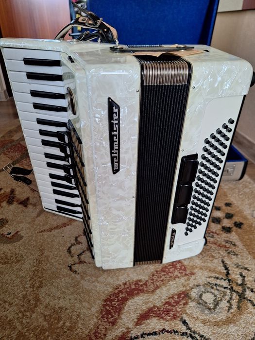 Sprzedam akordeon Weltmeister 80 basów