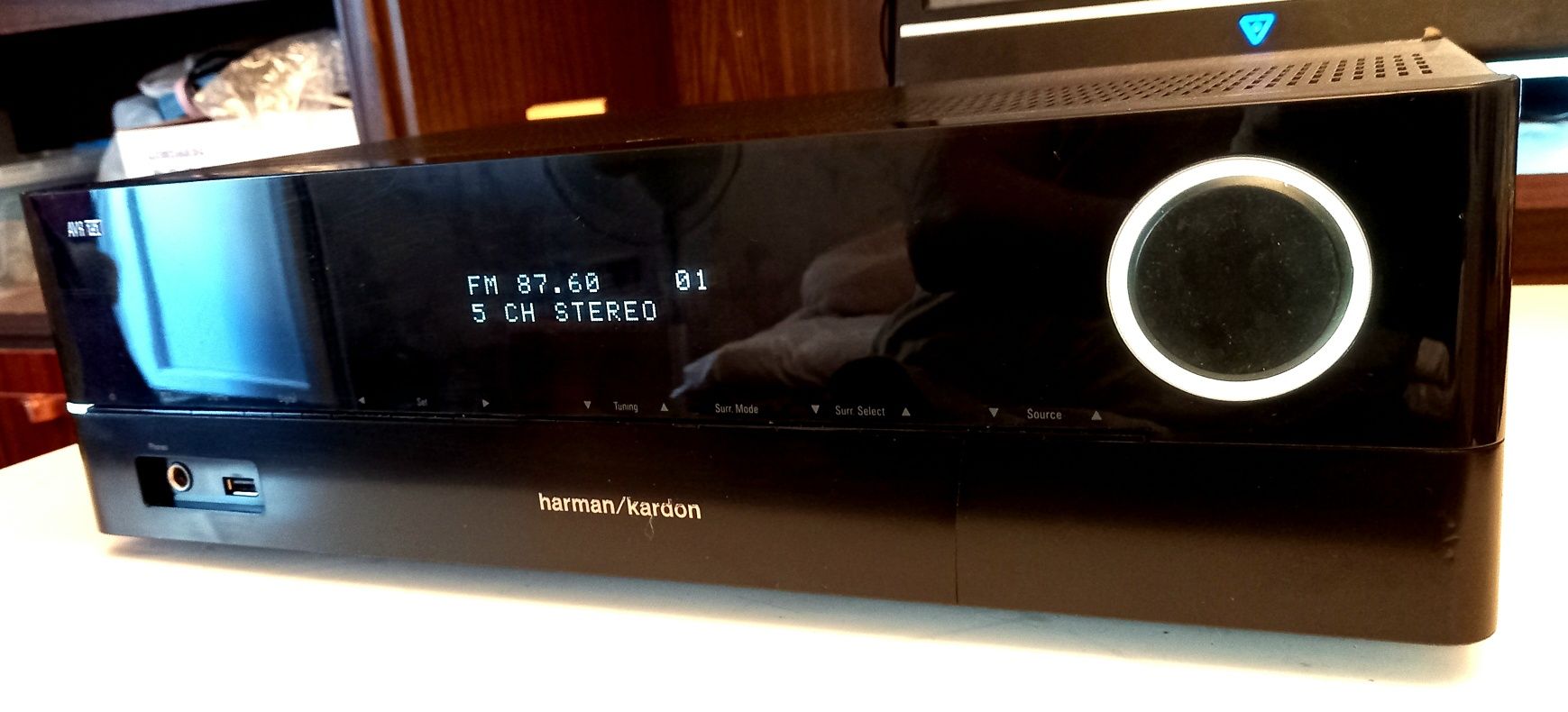 Harman kardon avr-151 5.1×75w HDMI/Optical/USB/4K/ARC/DLNA/vTuner