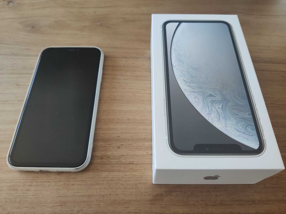 iPhone XR 256GB branco