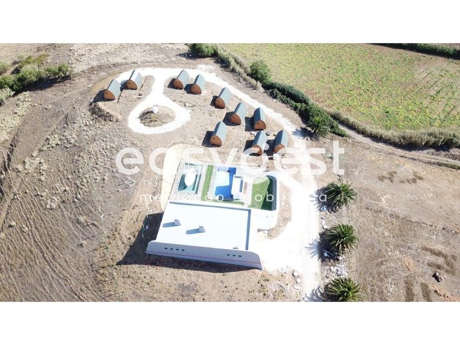 Empreendimento Turístico Novo com Vista 360 Mar e Serra