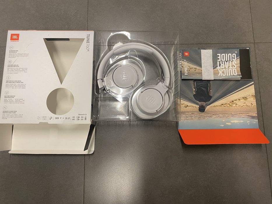 Auscultadores JBL Tune 760 NOVOS