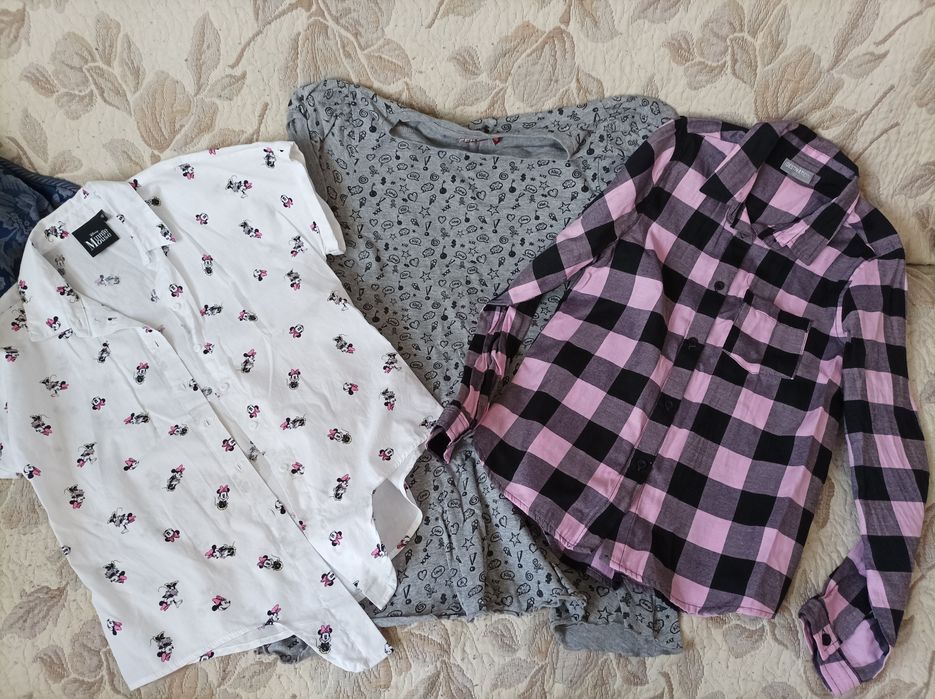 Zestaw rozmiar 152 gratis elegancka bluzeczka i spódniczka
