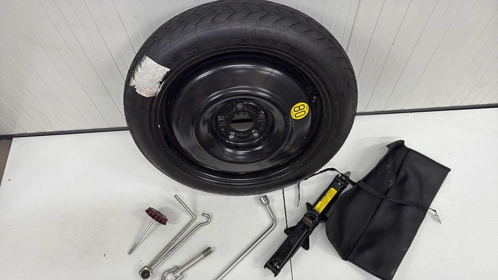 Zestaw koło dojazdowe Toyota 17 Auris Corolla Camry