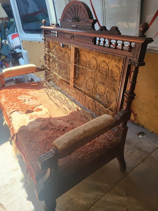 Sofa z IXX WIEKU neorenesansowa