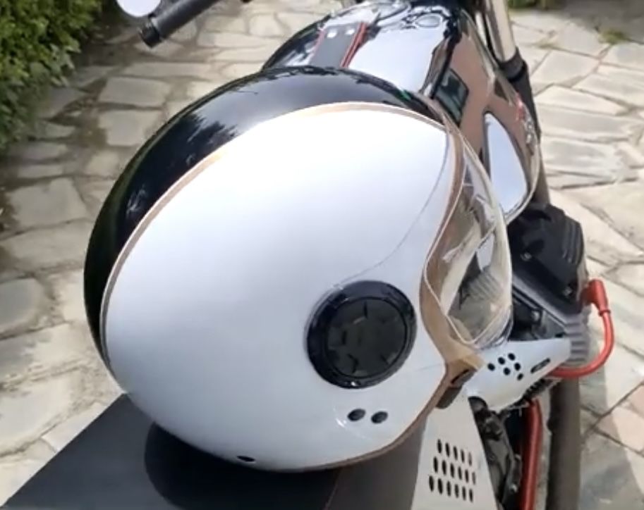 Capacete do Lidl jet
