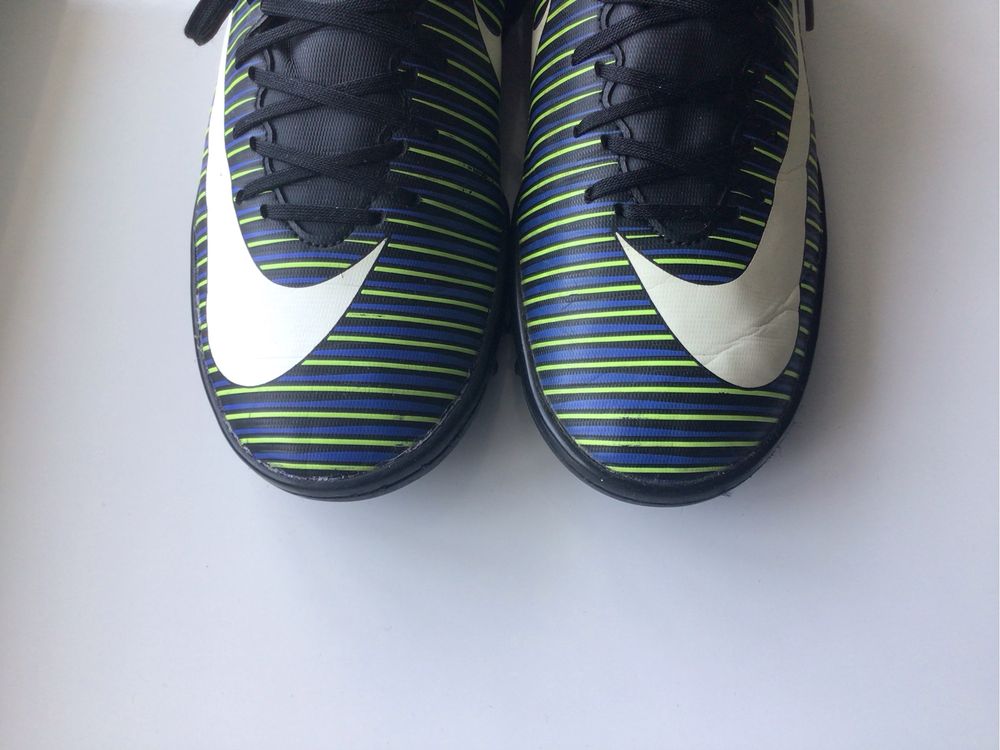 Nike Mercurial Victory VI TF 42 р.