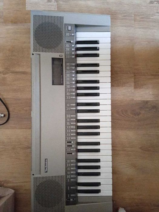 Японський синтезатор Techniсs SX K200A оригінал