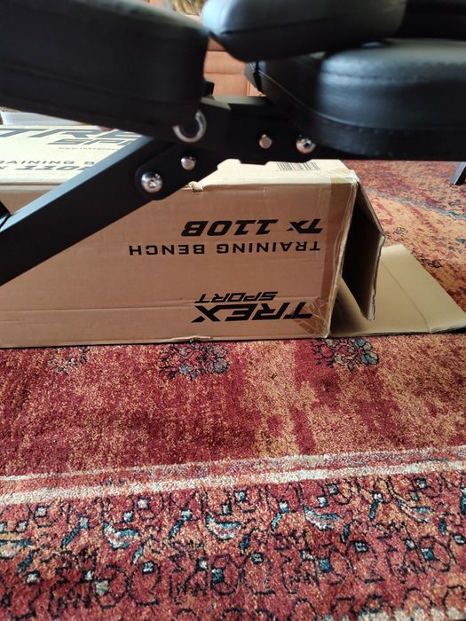 Ławka do ćwiczeń z osprzętem model TX- 110B