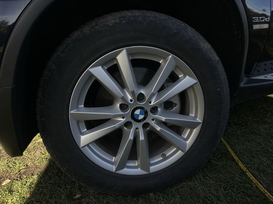 Продам диски bmw x5 f15 R18 446 стиль в хорошому стані з резиною