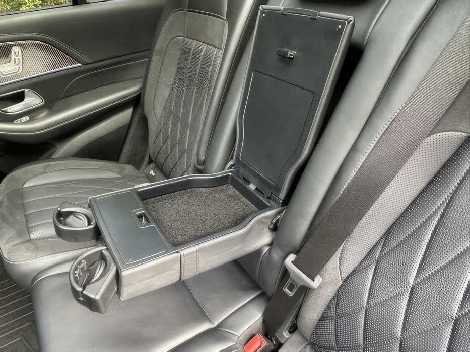 Mercedes-Benz GLE      2021