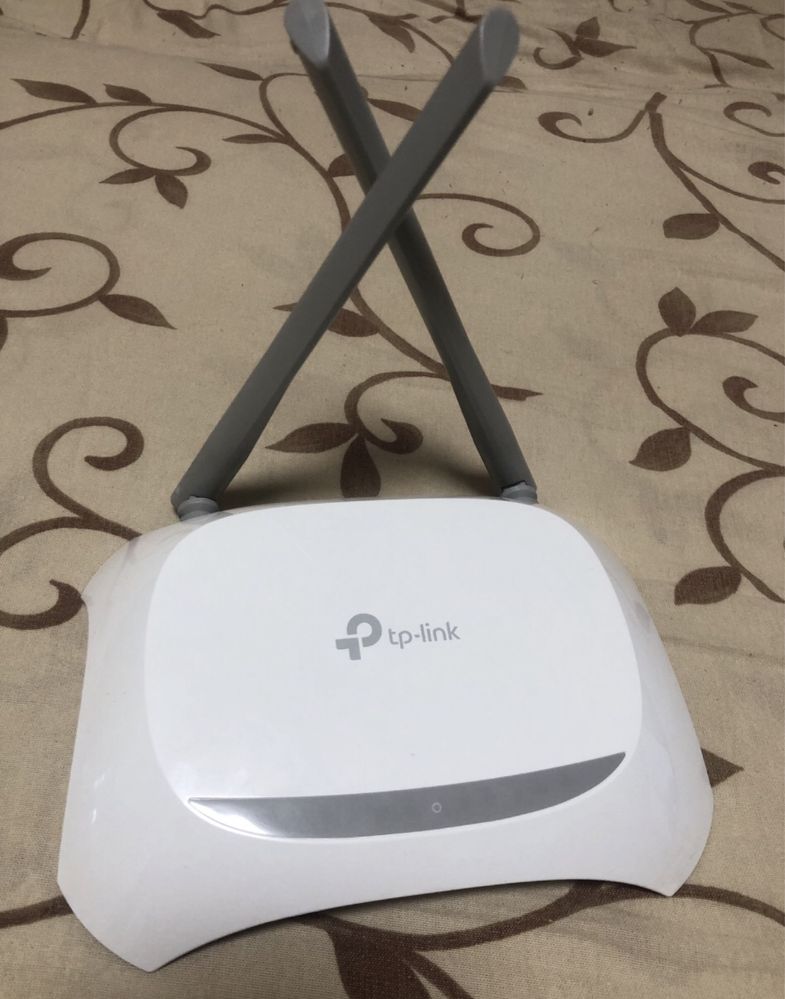 Продам wi fi роутер tp-link n300