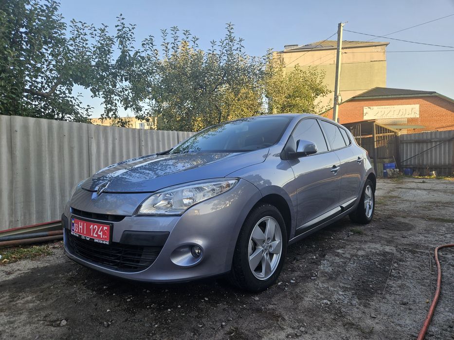 Продам  Renault Megane 3, 1.6 бензин(109 т. ПРОБІГ)!!