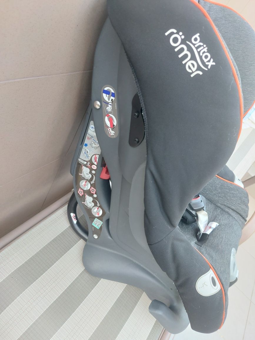 Автокрісло Britax Romer First Class Plus 0-18 кг