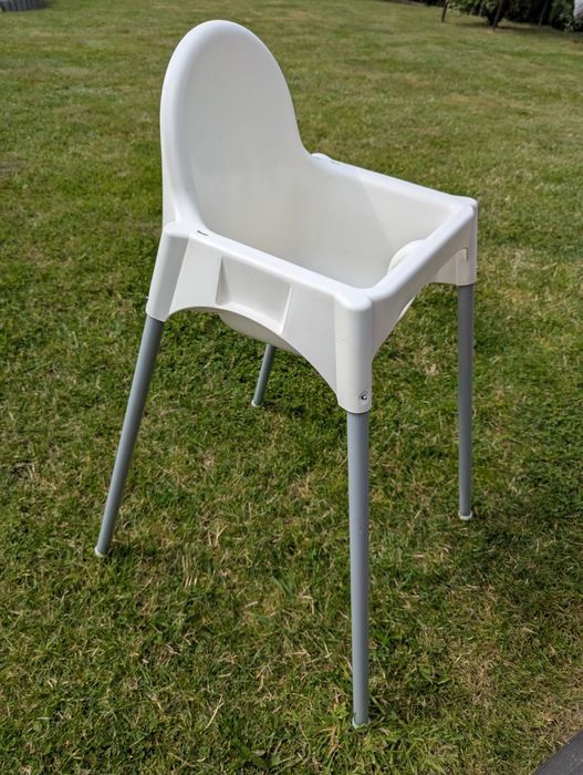 Krzesełko IKEA do karmienia dziecka