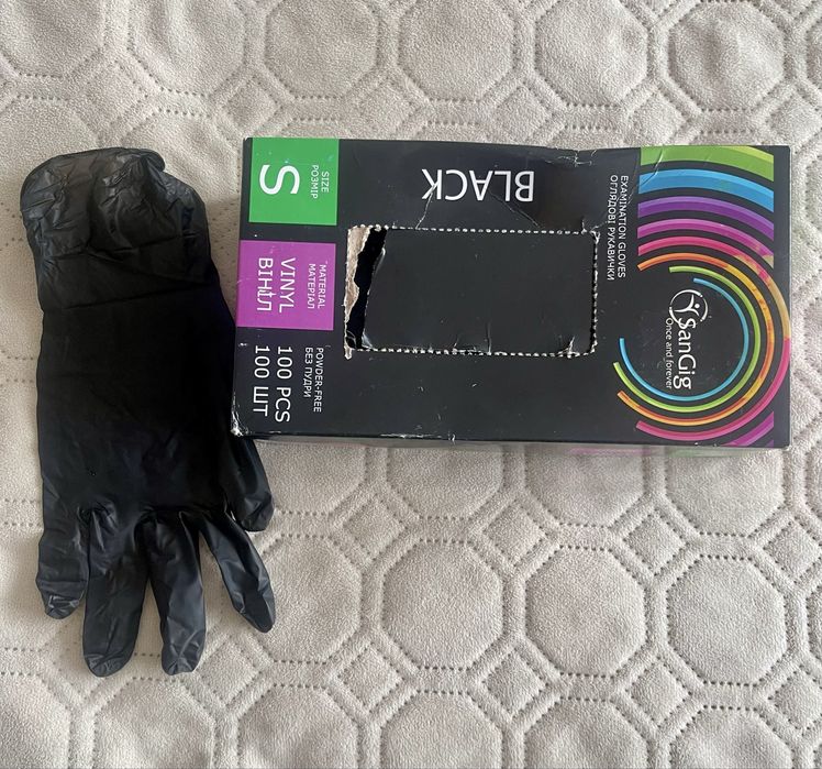 Контейнер для стерилізації та дизенфекції, чорні рукавиці розмір S