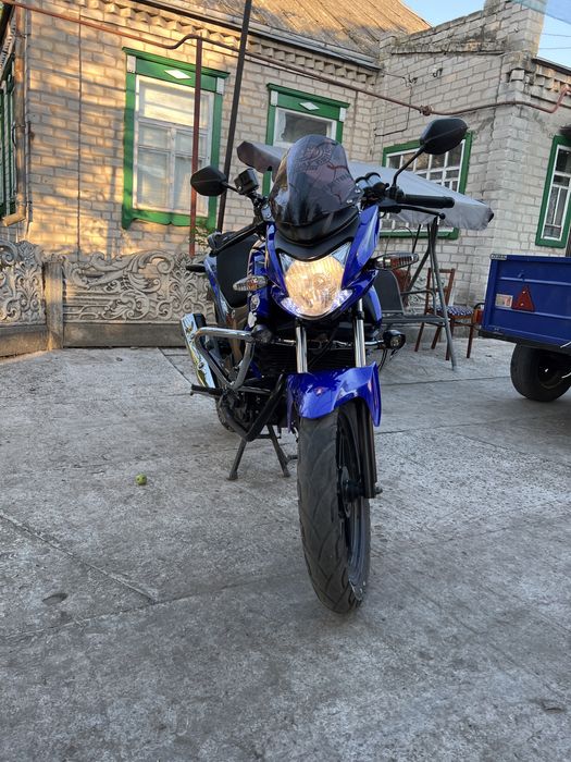 Модель LF200-10В повна маса 296 маса без навантаження 137