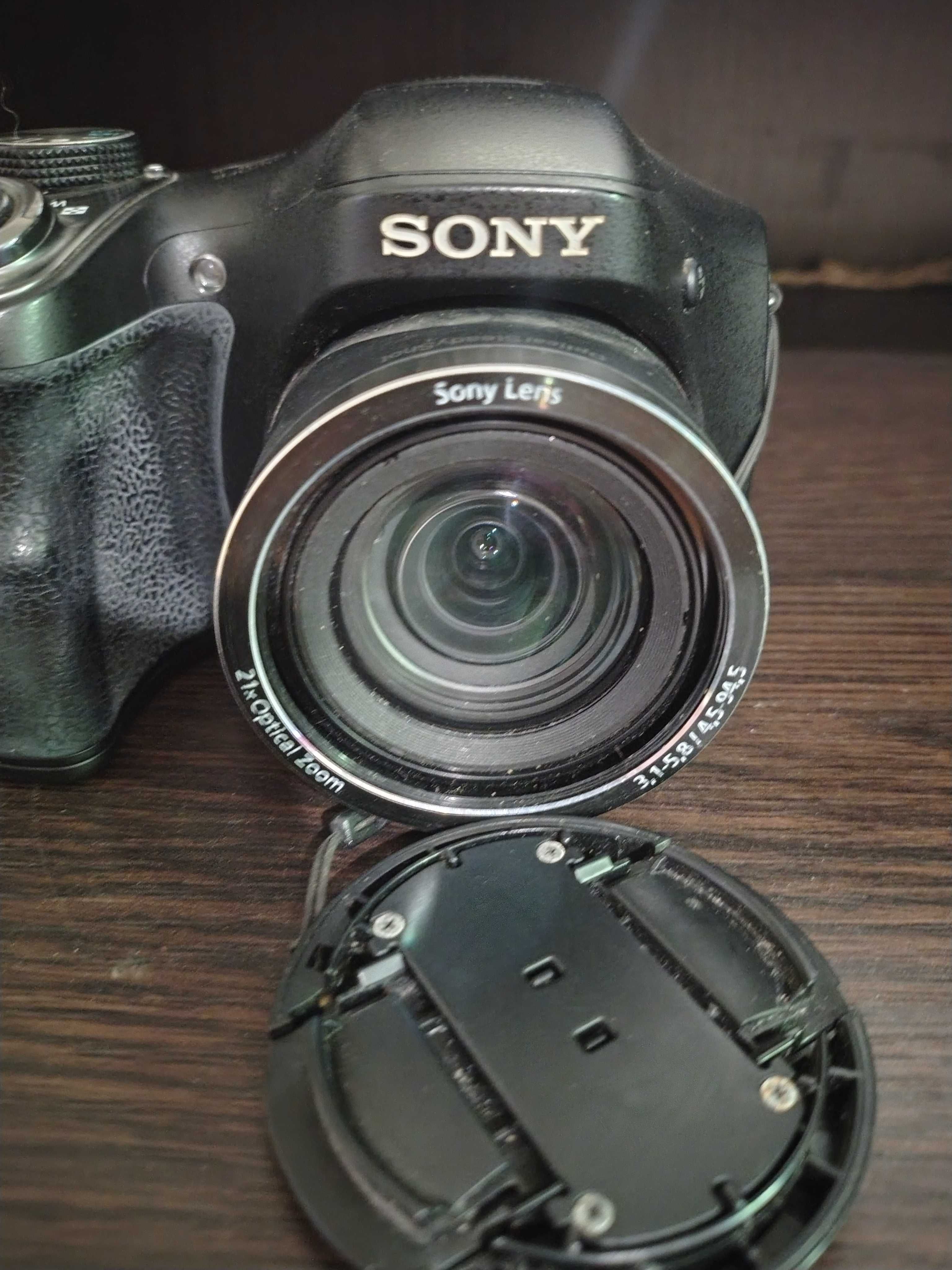 Фотокамера Sony DSC-H100