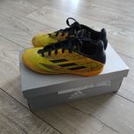 Buty halówki Messi adidas  rozmiar 33,5