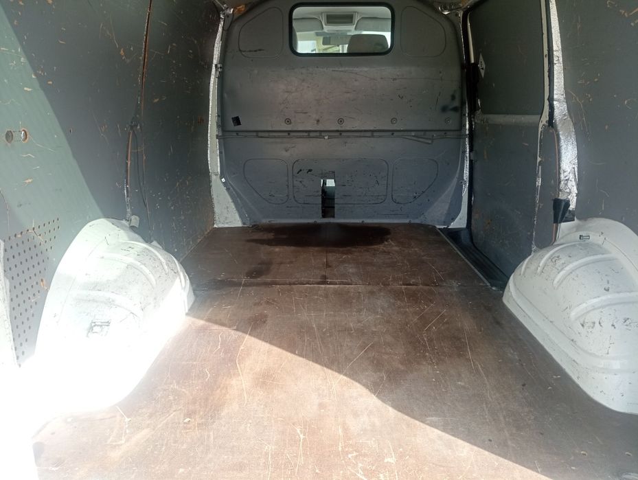 Volkswagen Transporter T5 , Doinwestowany