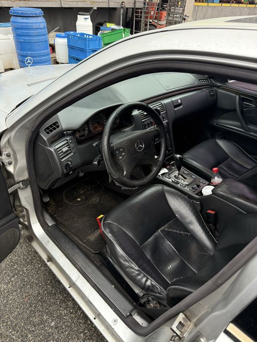 Мерседес w210 e320